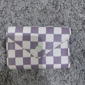 Daisy Rose White Checkered Wallet